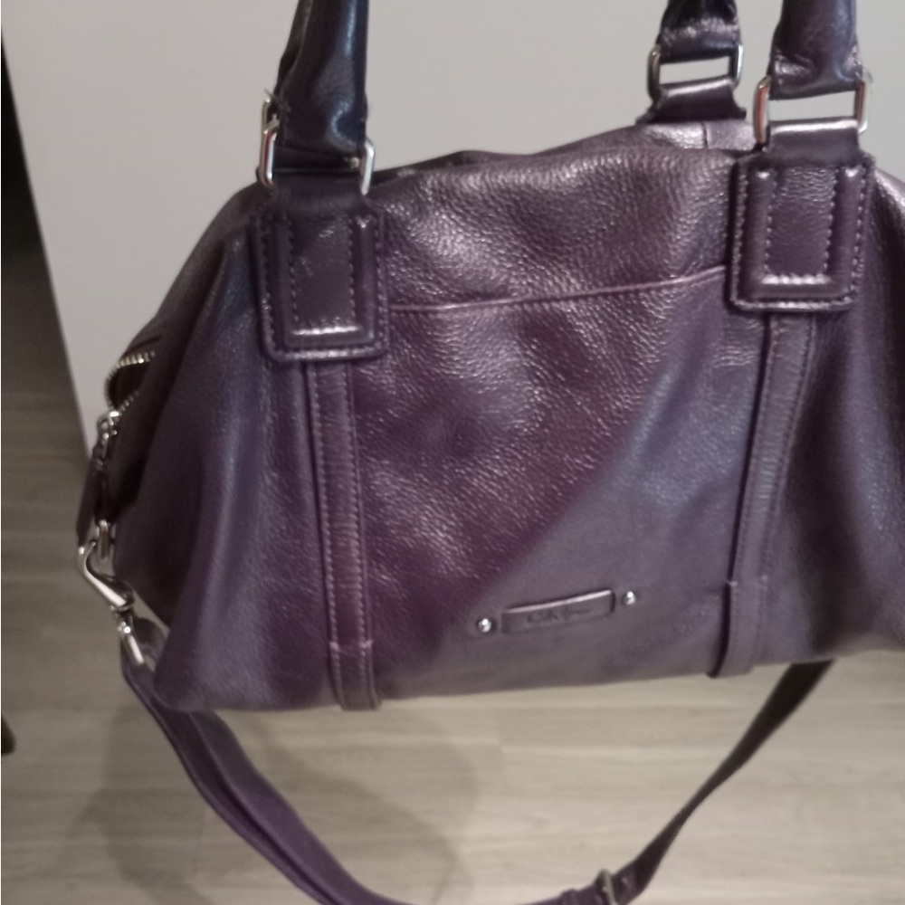 Authentic Leather Cole Haan Shoulder/Hand bag. Purple Color - Picture 3 of 14